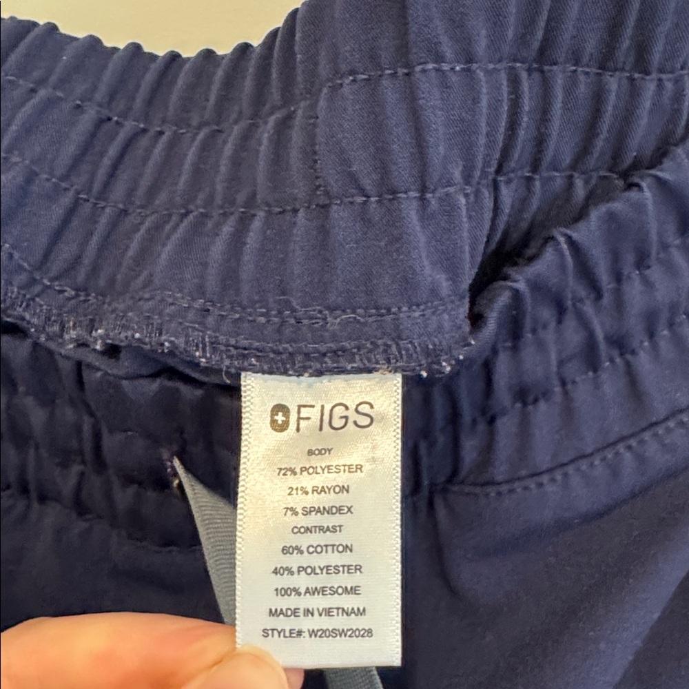 Figs Scrub Joggers - Picture 2 of 5